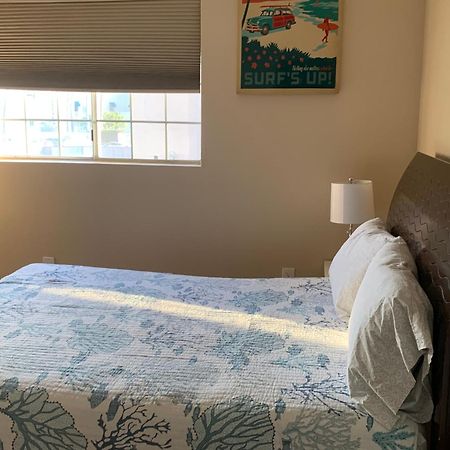 Pacific Breeze Right Next To Huntington Beach Pier! Steps From Beach!! Exteriör bild
