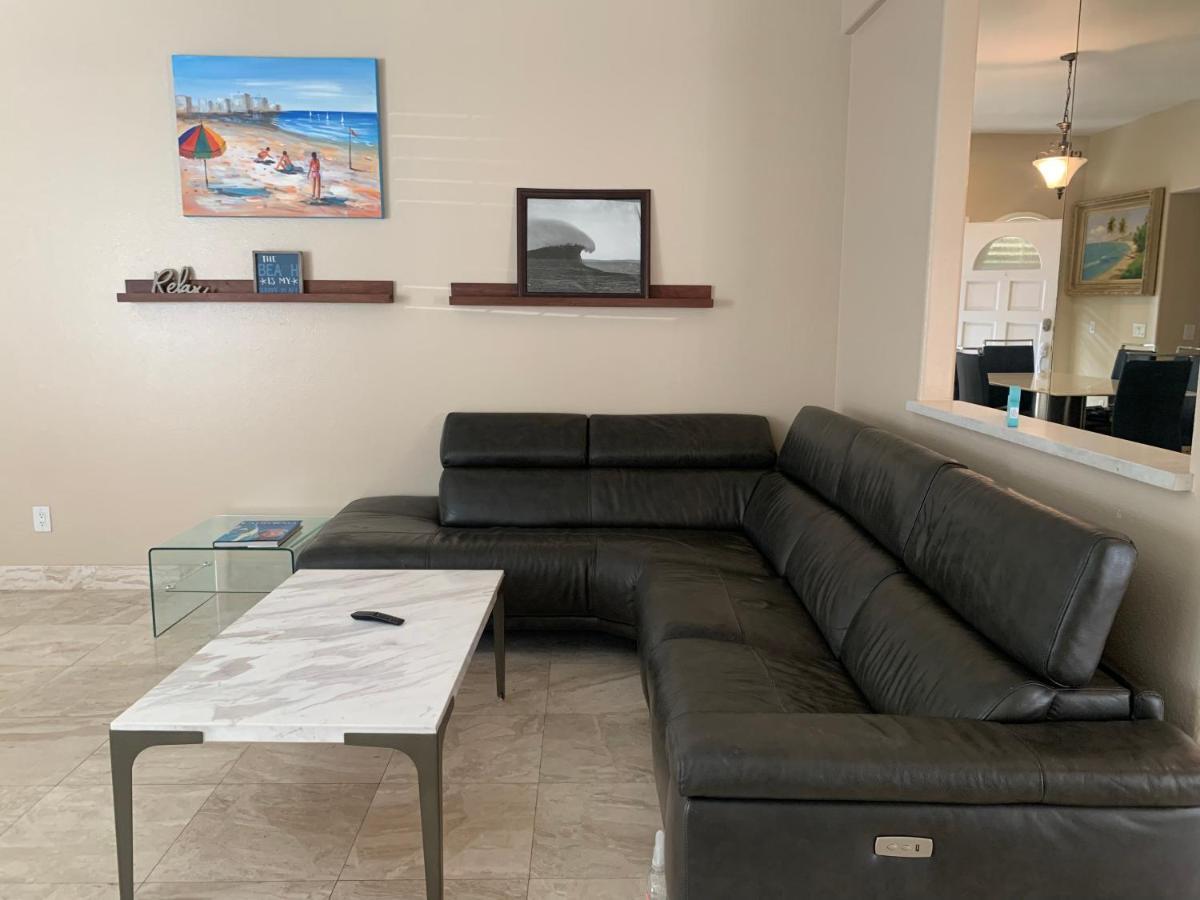 Pacific Breeze Right Next To Huntington Beach Pier! Steps From Beach!! Exteriör bild